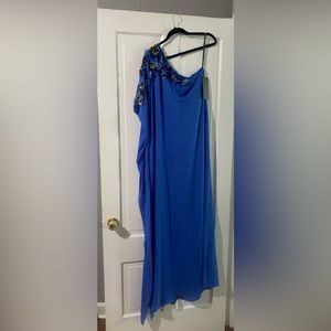 Monique Lhuillier never worn one shoulder formal dress